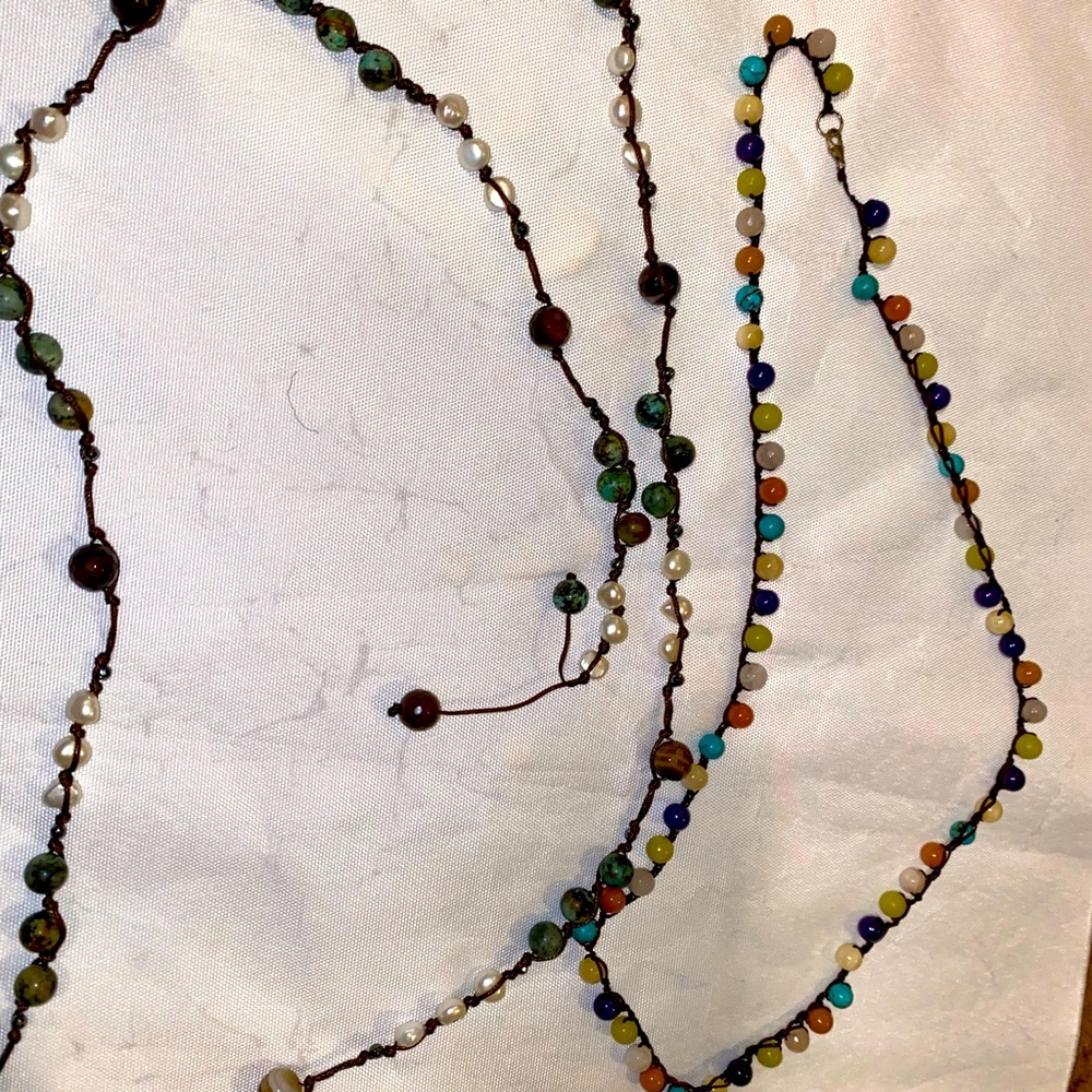 Necklaces/waist accessories